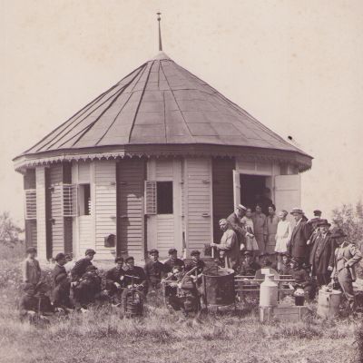 Crama Recaș, fotografie de epocă, atelier Sigismund Tarkó
