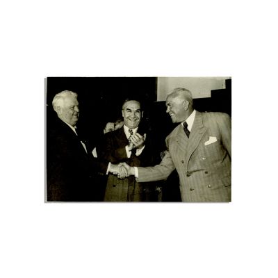 M. Sadoveanu, fotografie de presă + fotografie de epocă, cca. 1941