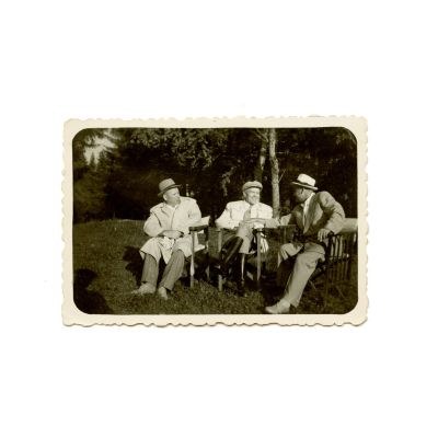 Petru Groza, zece fotografii format carte-de-visite 