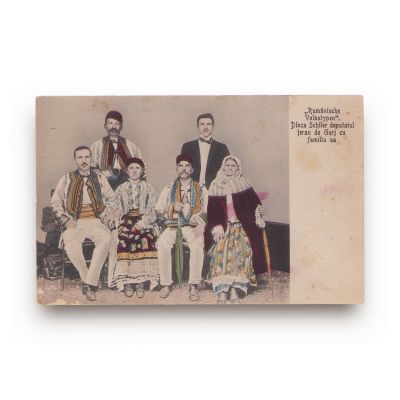 Lăutari la țară, țărani români și tipuri etnice românești, 3 fotografii tip carte poștală colorate