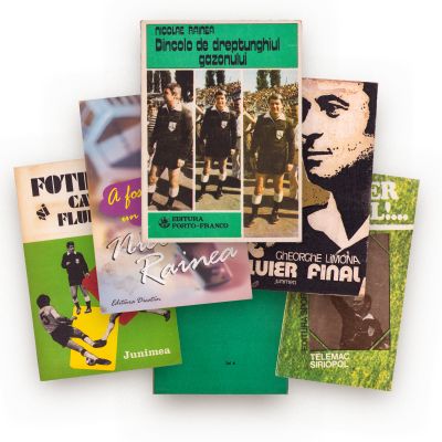 Colecție de 6 volume despre fotbal, din biblioteca lui Nicolae Rainea, cu dedicație