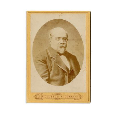 Mihail Kogălniceanu, fotografie de cabinet, atelier I. Niculescu