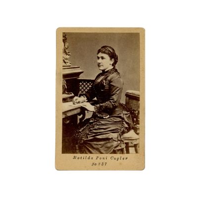 Matilda Cugler-Poni, fotografie de epocă