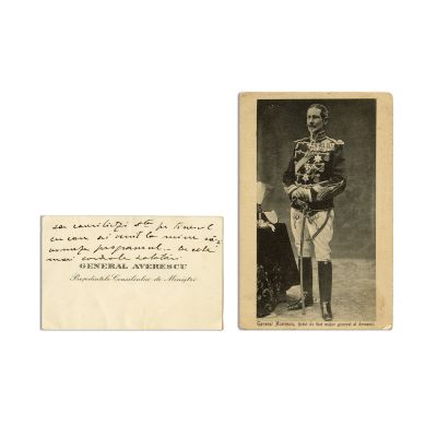 Generalul Alexandru Averescu, fotografie tip carte poștală + carte de vizită cu însemnare olografă