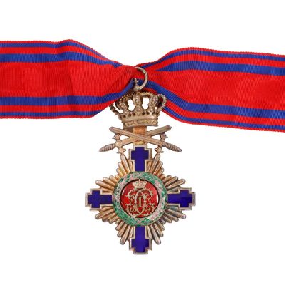 Ordinul „Steaua României” în grad de comandor, model I, pentru militari pe timp de pace, în cutia de epocă