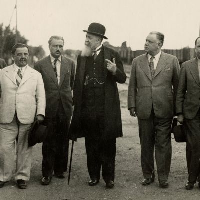 Nicolae Iorga, fotografie de grup, cca. 1930