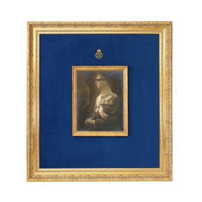 Regele Carol al II-lea, fotografie de mari dimensiuni cu o amplă dedicație olografă