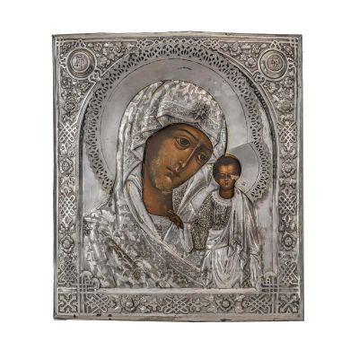 Icoana Născătoarei de Dumnezeu de tip Kazanskaia, tempera pe lemn, cu ferecătură