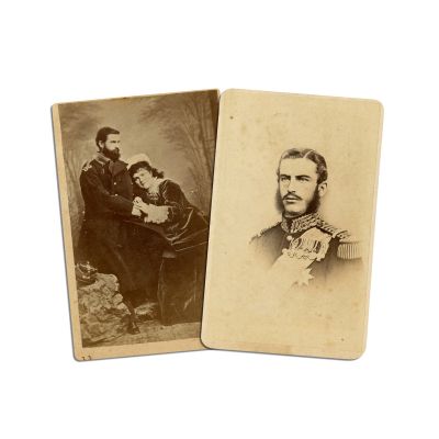 Cuplul princiar Carol și Elisabeta, două fotografii tip carte-de-visite