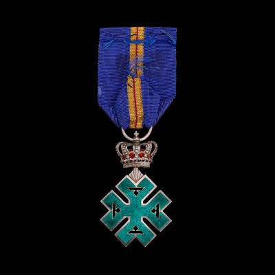 Ordinul „Ferdinand I”, în grad de cavaler