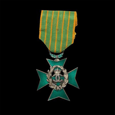 Ordinul „Meritul Agricol” în grad de cavaler, model Carol al II-lea
