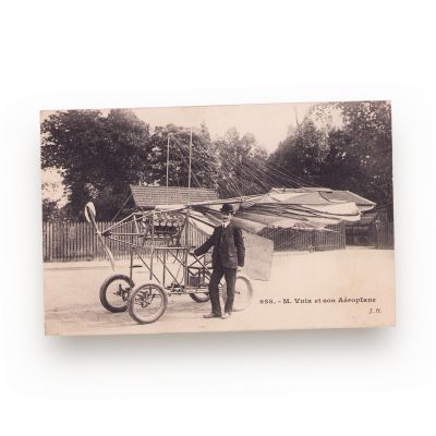 Traian Vuia și aeroplanul său, fotografie tip carte poștală, cca. 1906-1907