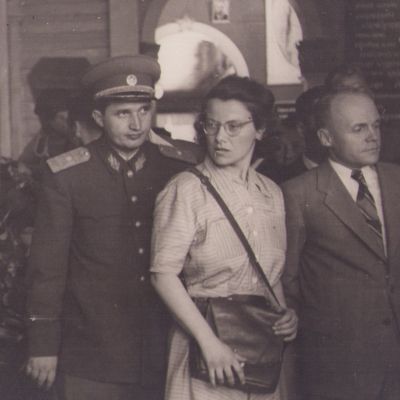 Nicolae Ceaușescu, vizita în Mongolia, două fotografii de epocă, 1951