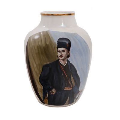 Vas din faianță pictat cu reprezentarea lui Tudor Vladimirescu