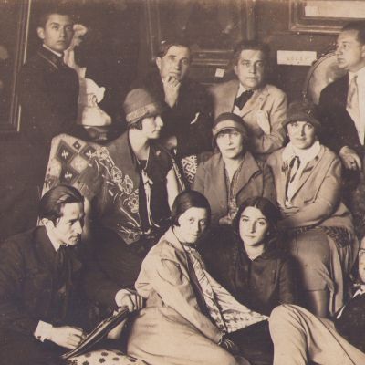 Ion Țuculescu, Gh. Teodorescu Romanați și Cercul Artistic Oltean, două fotografii de epocă, cu însemnarea lui Gh. Teodorescu Romanați, 1925-1926