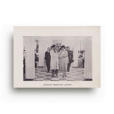 M. S. Regina Mamă Elena la manufactura de tutun „Belvedere”, album, 1941 