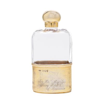 Sticlă de alcool oferită regelui Carol I