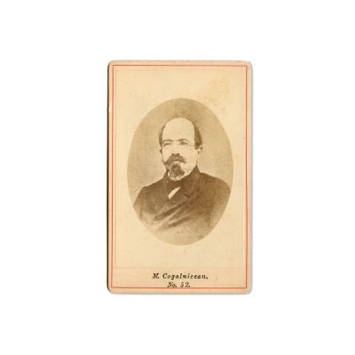 C.A. Rosetti și Mihail Kogălniceanu, două fotografii format carte-de-visite, atelier Frații Șaraga