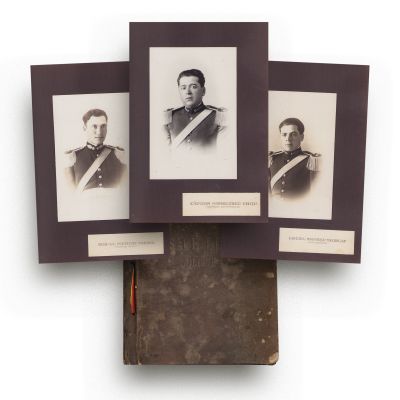 Albumul Regimentului „Vasile Lupu” nr. 36 Silistra, 44 de fotografii