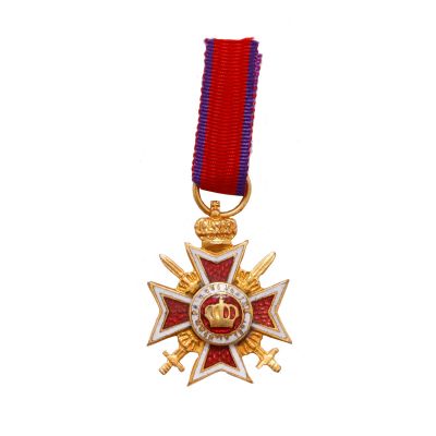 Miniatura ordinului „Coroana României”, în grad de ofițer, model de război