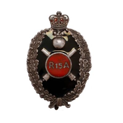 Insigna de 7 ani a „Regimentului 15 Artilerie”, bijutier Karnet & Kysely