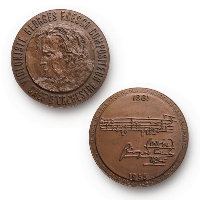 George Enescu, medalie comemorativă 1881-1955, gravori M. Lavrillier și M. L. Cossaceanu