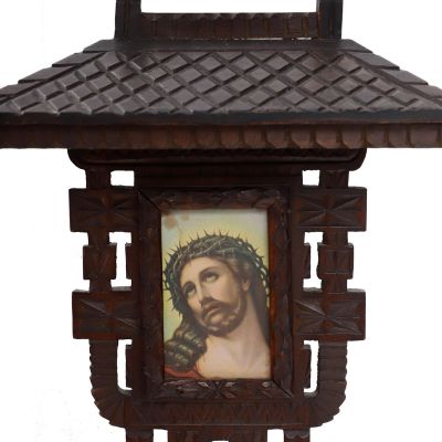 Troiță din lemn de mici dimensiuni