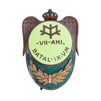 Insigna de 7 ani „Batalionul 9 Vânători de Munte”, gravor Karnet & Kysely