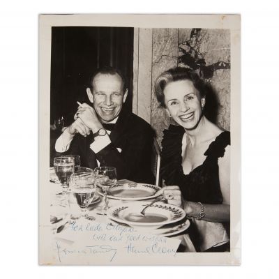 Jessica Tandy și Hume Cronyn, fotografie de presă cu dedicație pentru Radu Beligan