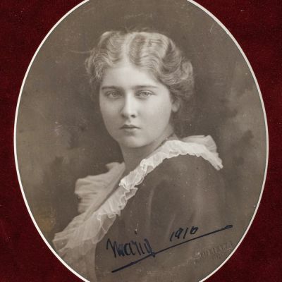 Principesa Maria (Mignon), fotografie semnată olograf, atelier Julietta