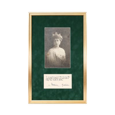 Regina Maria, fotografie de epocă + însemnare olografă semnată Mari Gwalia [Mari de Țara Galilor]