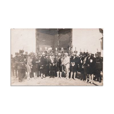 Mareșalul Al. Averescu, două fotografii tip carte poștală + carte de vizită