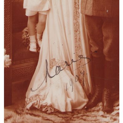 Principesa Maria alături de principii Carol și Nicolae, fotografie de mari dimensiuni, cu semnătură olografă, 1907