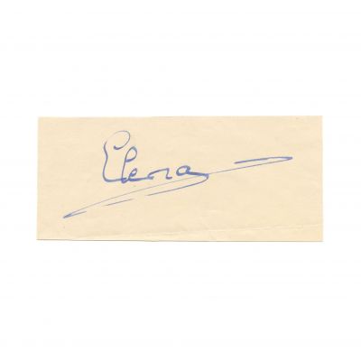 Regina mamă Elena și Regele Mihai, fotografie de presă + semnătura olografă a reginei